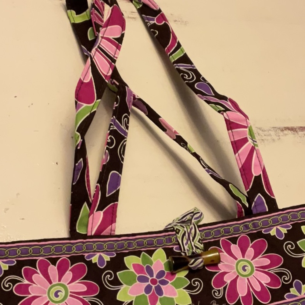 Vera Bradly Floral Patterned Women's Tote